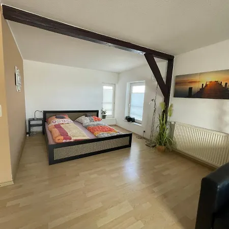 Schoene Einfache Zentrale Ferienwohnung Ueber Den Daechern Der Stadt Bremerhaven Exterior photo