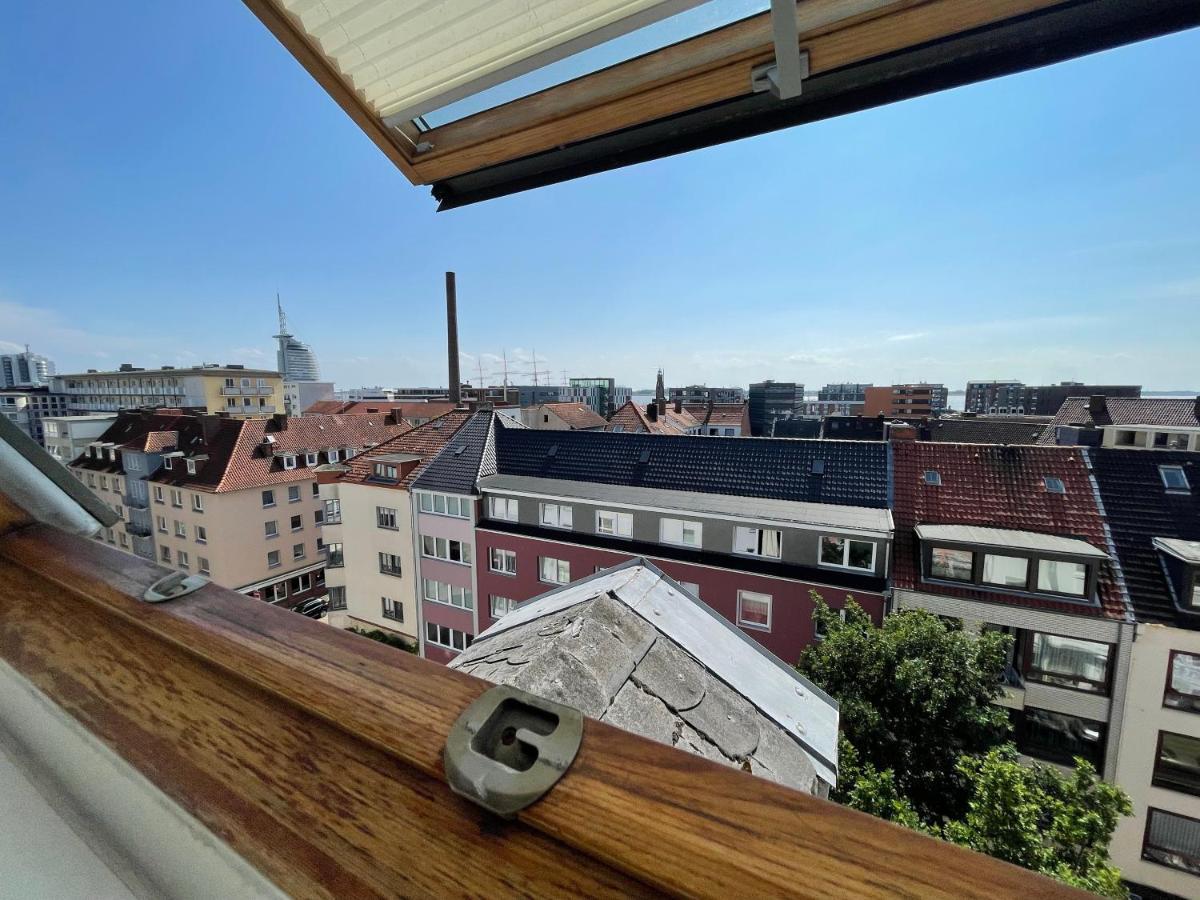 Apartment Schoene Einfache Zentrale Ueber Den Daechern Der Stadt *